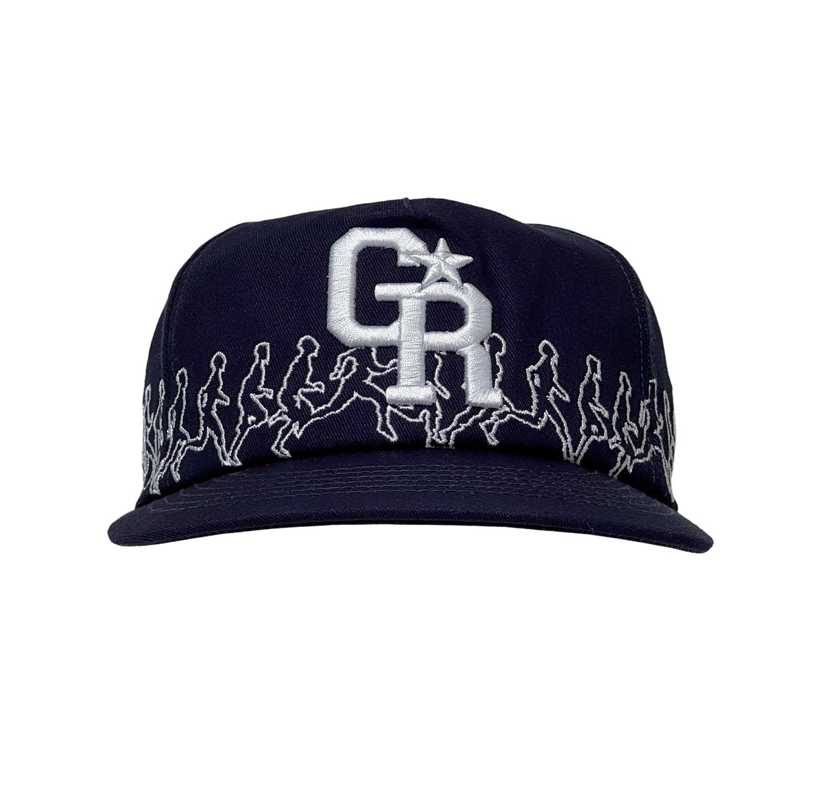  Vorderansicht einer navyblauen Cap mit großem weißen Sticklogo „GR“ samt Sternsymbol, ergänzt durch umlaufende Stickerei laufender Figuren am unteren Rand.